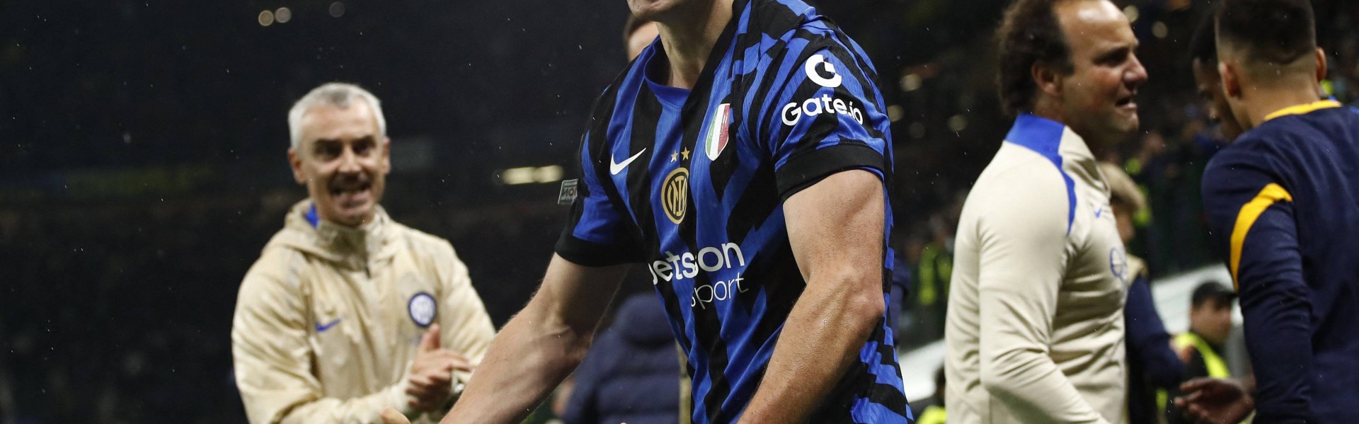 米体：由于国米换帅，弗拉泰西现在更可能继续留队