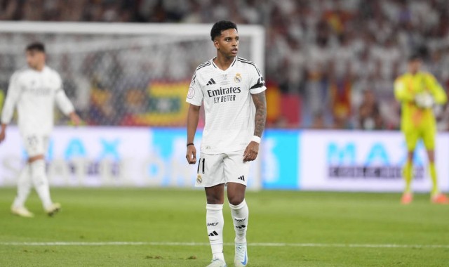 卖1亿花1亿！利雅得胜利报价迪亚斯 利物浦购皇马平替