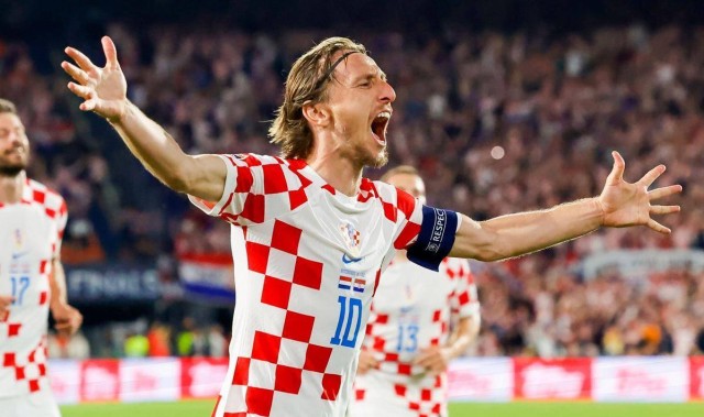 0转会费！40岁魔笛加盟米兰，能再续传奇？