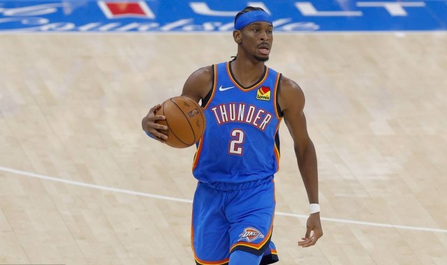 亚历山大生涯前两场总决赛合砍72分 创NBA新纪录