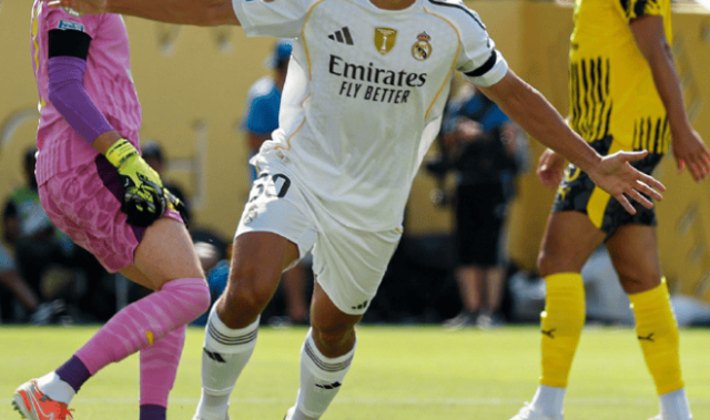 爆冷！大巴黎，皇马，切尔西，弗鲁米嫩塞晋级世俱杯半决赛