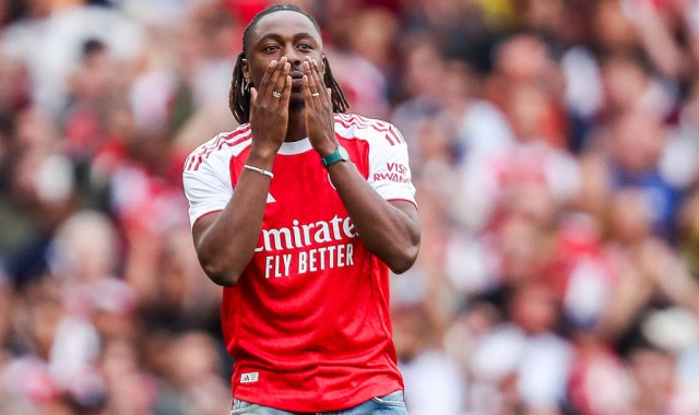 新10号！埃泽圆梦加盟阿森纳 主场见证枪手5球大胜