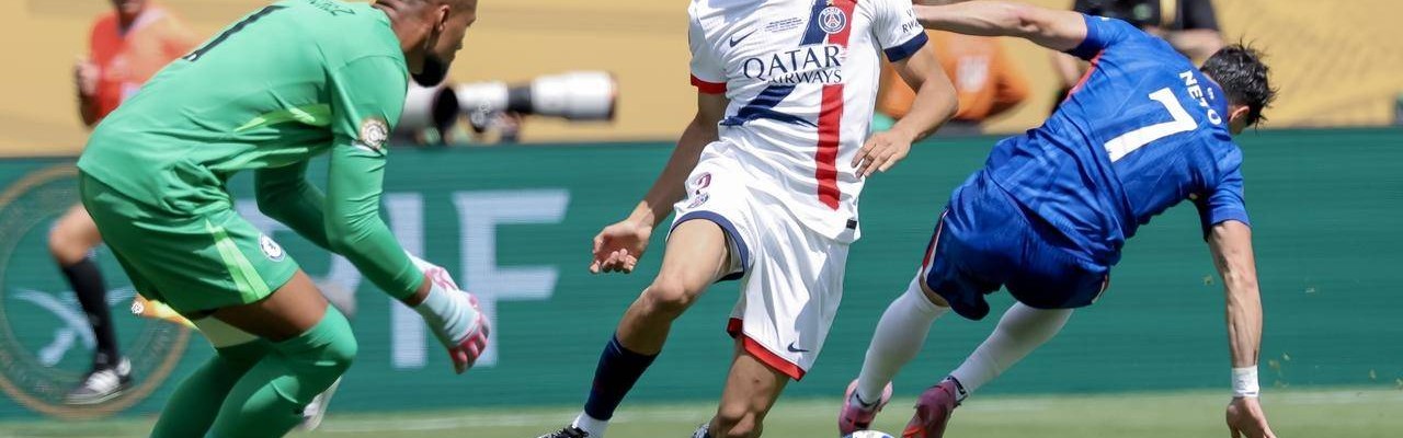 没能逃脱爆冷命运，巴黎输球真相揭晓！一环节太拉胯，数据不说谎