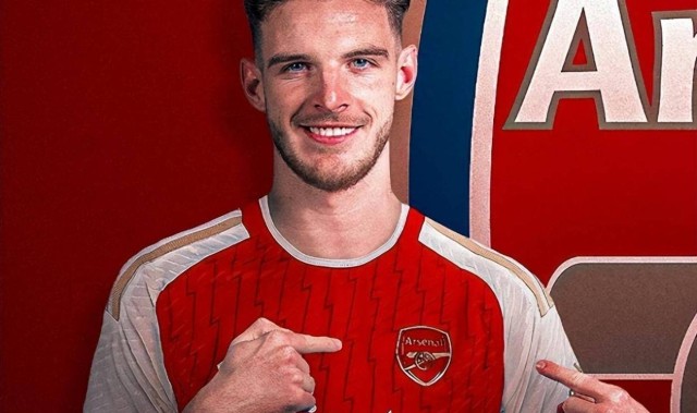 1.05亿还卖亏了？阿森纳第一后腰撑起夺冠希望，他该是英格兰队长