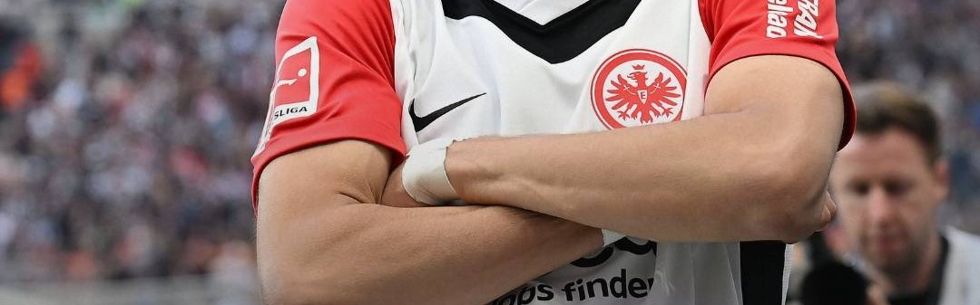 埃基蒂克有儿魔梦愿加盟，已成曼联新中锋首选！8500万标价阻碍转会