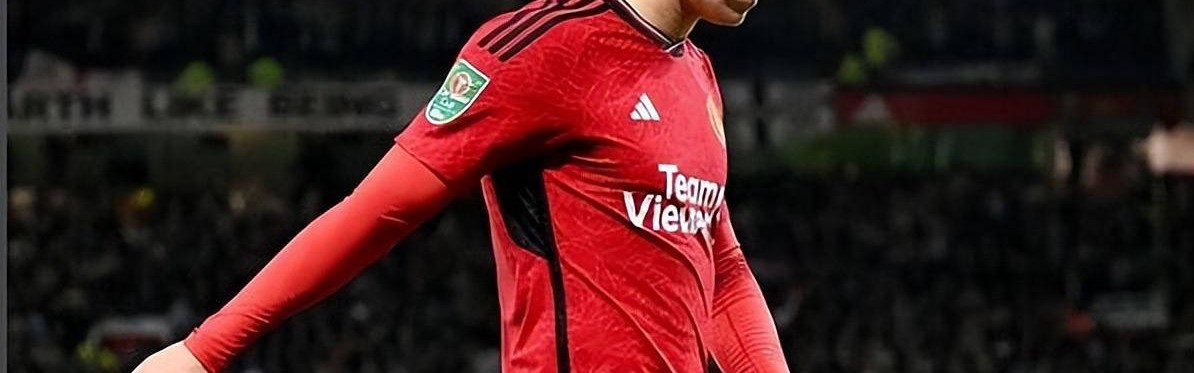 曼联弃将在那不勒斯大放异彩，或可拿回5000万欧元