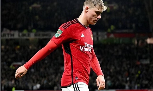 曼联弃将在那不勒斯大放异彩，或可拿回5000万欧元