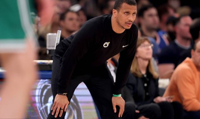 绿军官宣和马祖拉续约多年 NBA史上最年轻冠军主帅