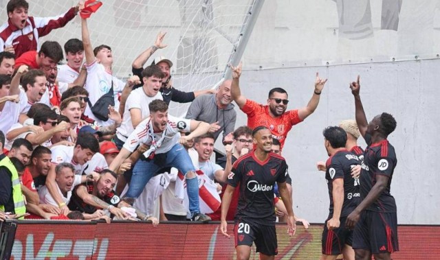 西甲最新积分榜：巴萨登顶，埃尔切爆冷逆袭