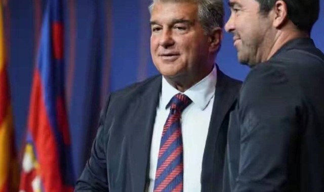 西甲媒体热议：巴萨为了注册，竟然放走伊尼戈，真的太不可思议了