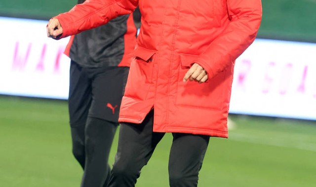 AC米兰重磅签约！2000万欧元引进热那亚后卫德温特，未来可期！