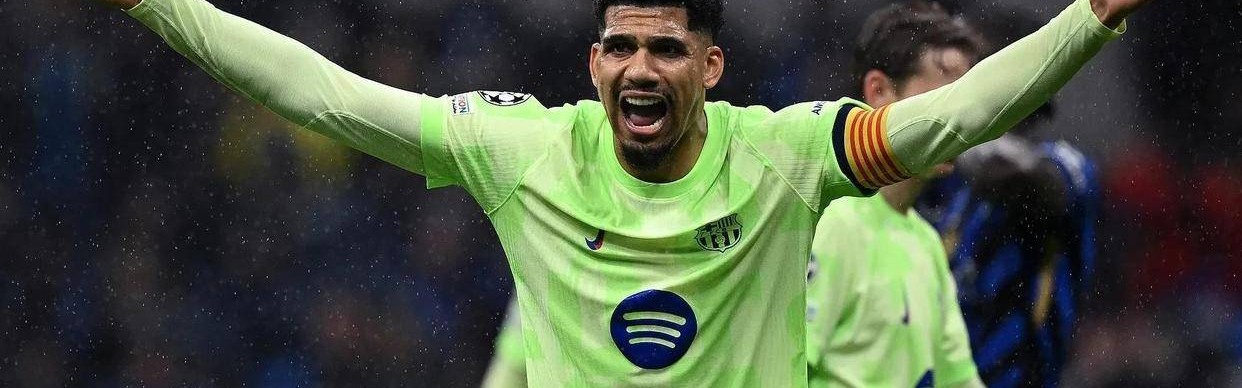 2-1，巴萨战胜纽卡，西甲欧冠首胜英超，不是莱万，最大功臣是他