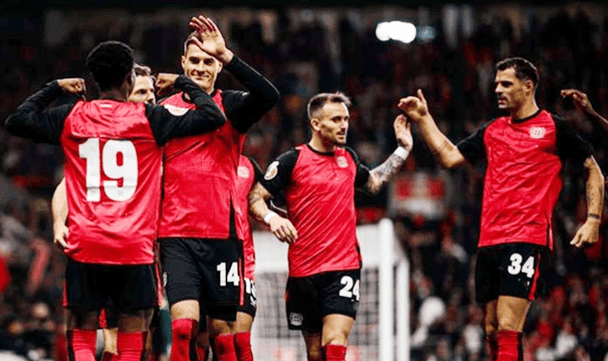 德甲焦点战前瞻：残阵斯图加特主场死磕法兰克福 攻防漏洞对决谁能抢分续命？