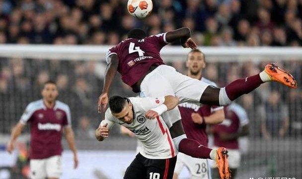 德甲巅峰对决终章：勒沃库森 VS 法兰克福，战术底牌与决胜瞬间