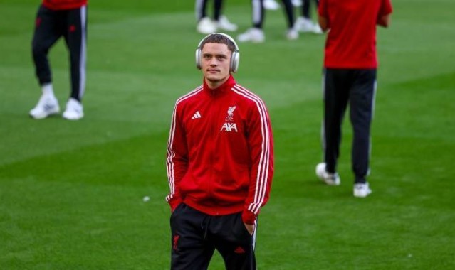 揭秘利物浦1.1亿镑签下维尔茨内幕：安菲尔德之夜震撼天才，斯洛特亲自会面+范迪克电话招募