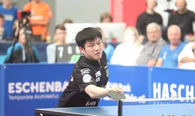 德甲联赛：樊振东3-0！从两连败到三连胜，无排名选手在适应比赛