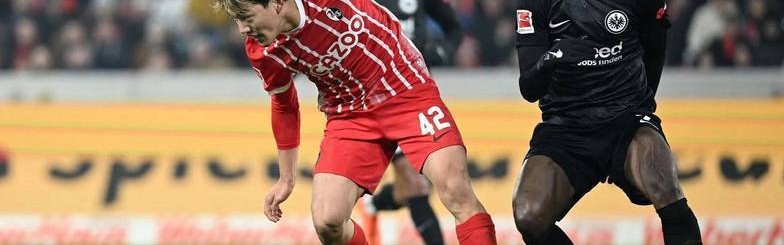 德甲焦点战前瞻：科隆 VS 弗赖堡，谁能抢占先机？